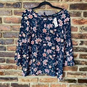 NWT Fab'Rik Navy Blue Floral Print 3/4 Bell Sleeve Blouse Women's Size Large